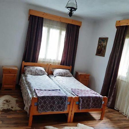 Casa De Vacanta Joldes Hotel Girda de Sus Ngoại thất bức ảnh